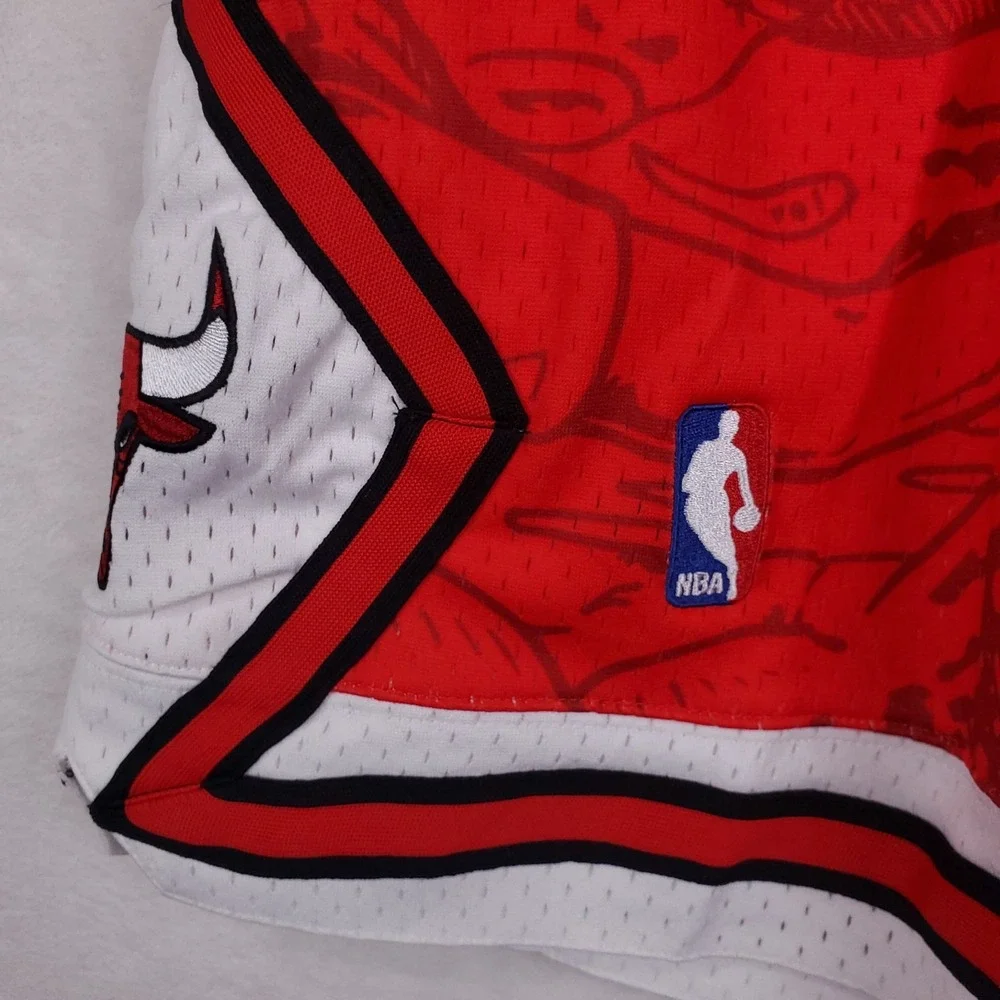 Mitchell & Ness hebru brand